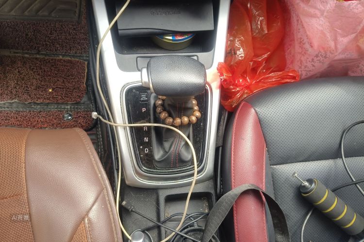 Kia Rio Cross 2018 car image #16