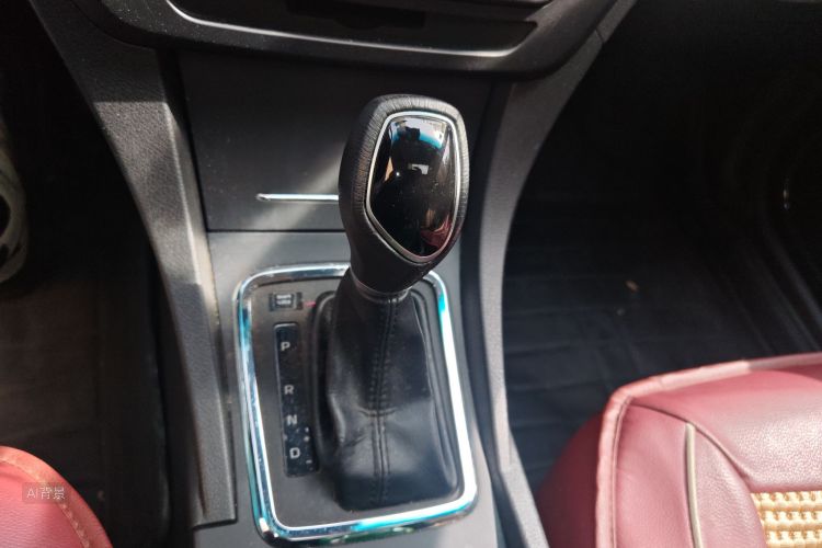 GEELY Emgrand 2017 car image #16