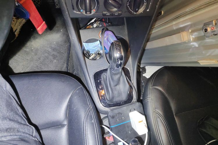 Polo 2018 car image #16