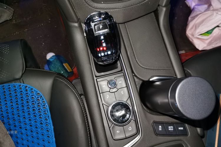 Volkswagen 2023 car image #16