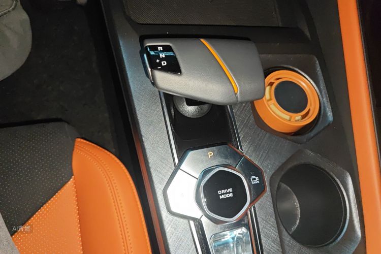 Changan UNI-V 2024 immagine di auto #16