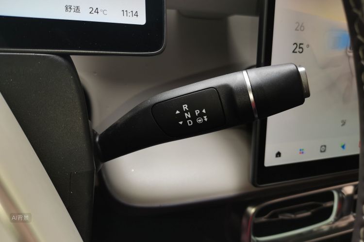 零跑汽车 零跑B10 2025 汽车图片 #16