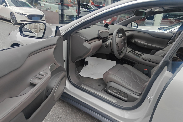 蔚来 蔚来ET7 2024 汽车图片 #16