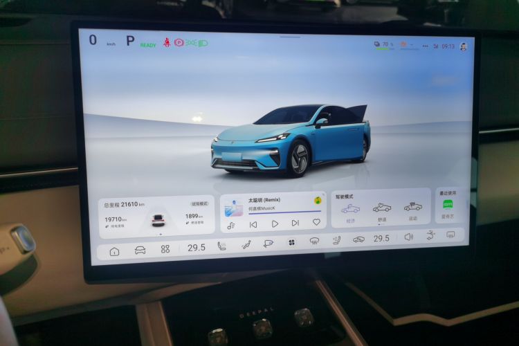 Deepal L07 2024 изображение автомобиля #16