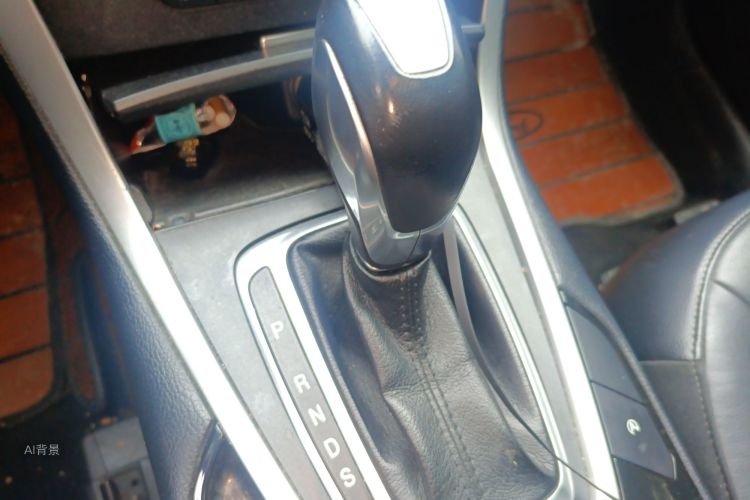 Ford Edge 2018 immagine di auto #16