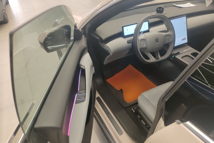 蔚来 蔚来ET5 2023 汽车图片 #16