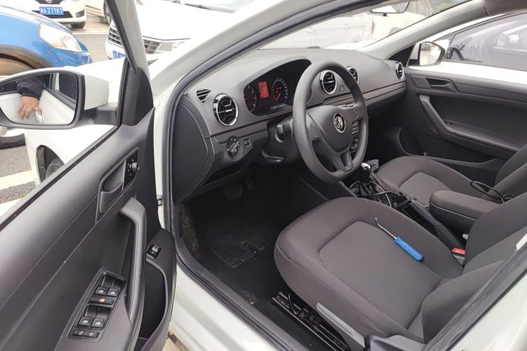 Jetta Jetta 2019 car image #16