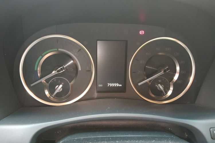 Toyota Alphard 2021 car image #16