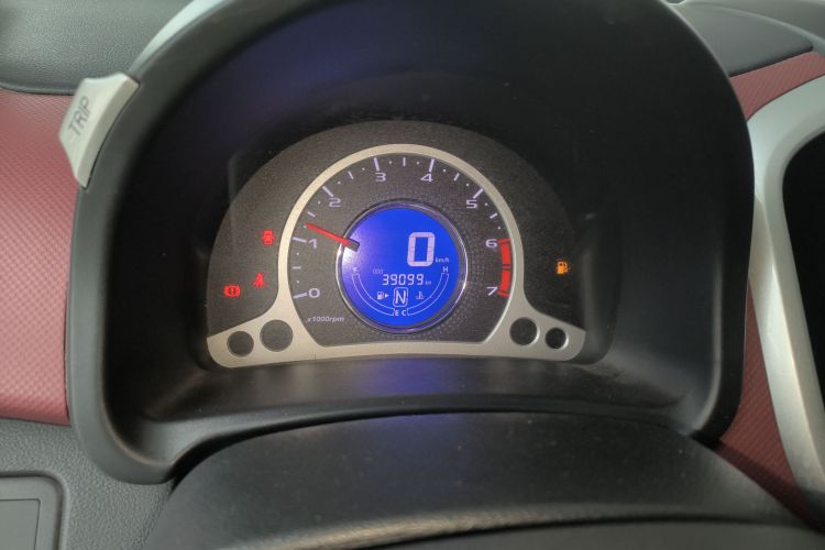 Changan BenBen 2015 изображение автомобиля #16