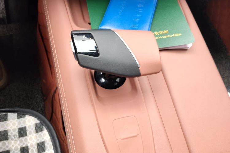 Changan UNI-Z 2025 car image #16