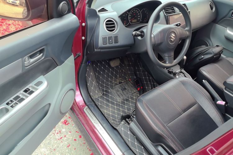 Suzuki Swift 2018 #16 Suzuki Swift 2018 car image #16
