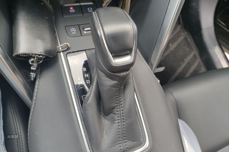 Toyota Harrier 2022 car image #16