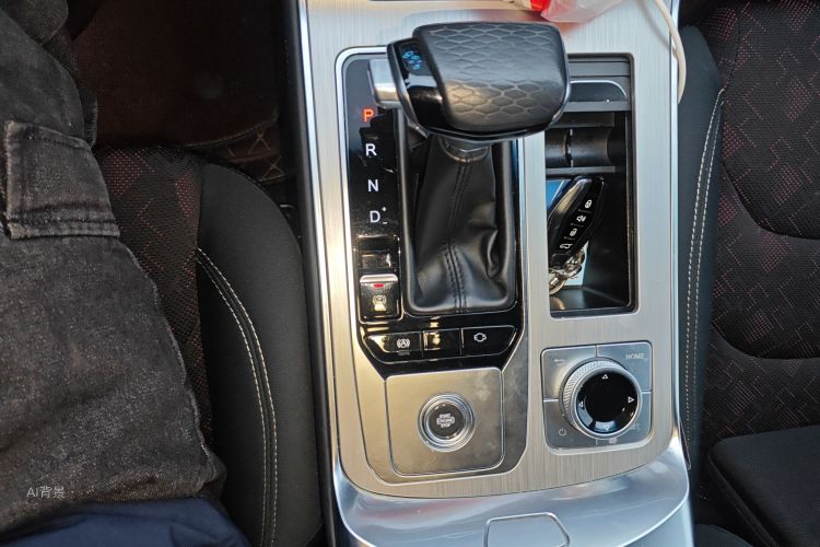 X70 PLUS 2021 car image #16