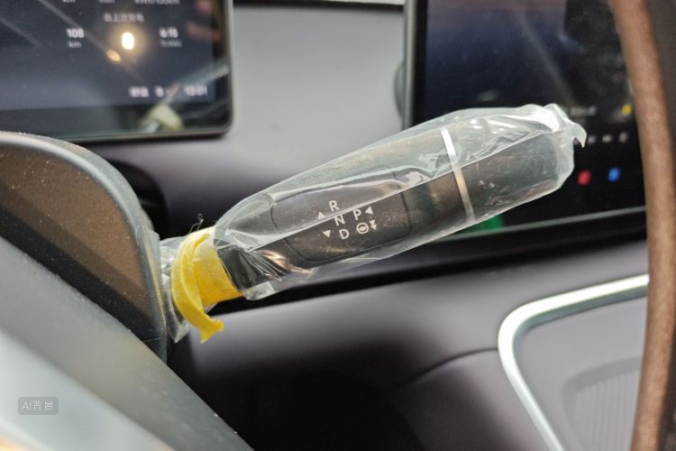 零跑汽车 零跑C16 2025 汽车图片 #16