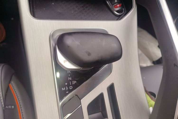 GEELY Coolray 2024 #16 GEELY Coolray 2024 car image #16