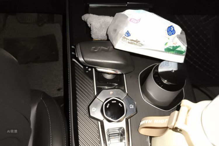 Changan UNI-K 2022 car image #16