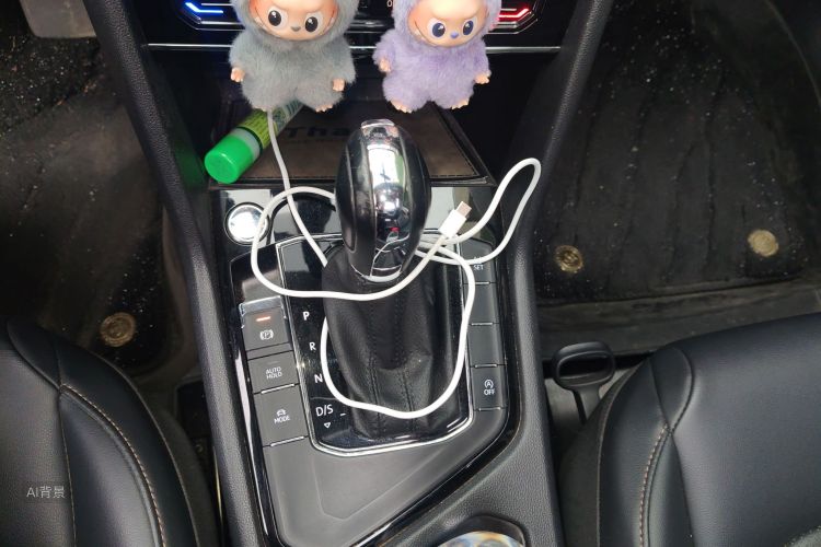 Volkswagen Tharu 2021 immagine di auto #16