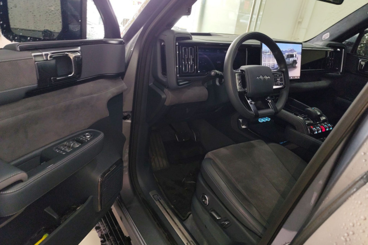 FangChengBao Leopard 5 2024 immagine di auto #16