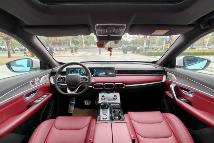 X70 PLUS 2020 car image #16
