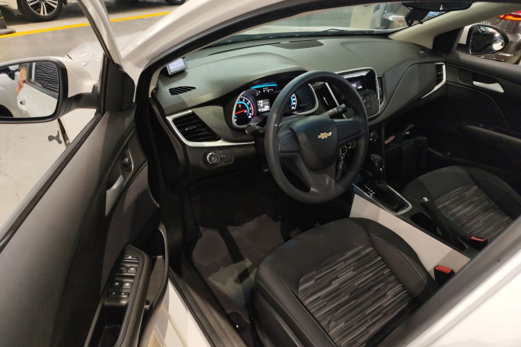 Chevrolet Cavalier 2019 صورة سيارة #16