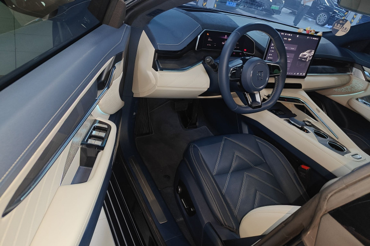 极氪 极氪001 2024 汽车图片 #16