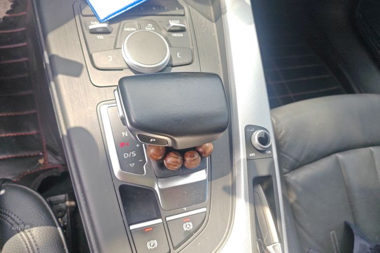 Audi A5 (Imported) 2017 imagen de coche #16