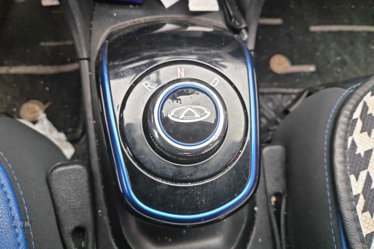 2018 #16 2018 car image #16