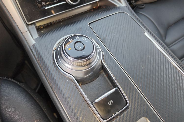 Ford Mondeo 2021 car image #16