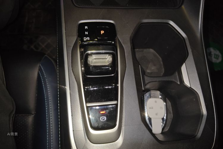 GAC Trumpchi GS3 2023 #16 GAC Trumpchi GS3 2023 car image #16