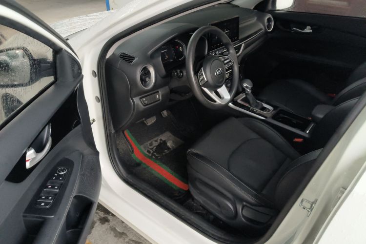 起亚 起亚K3 2020 汽车图片 #16