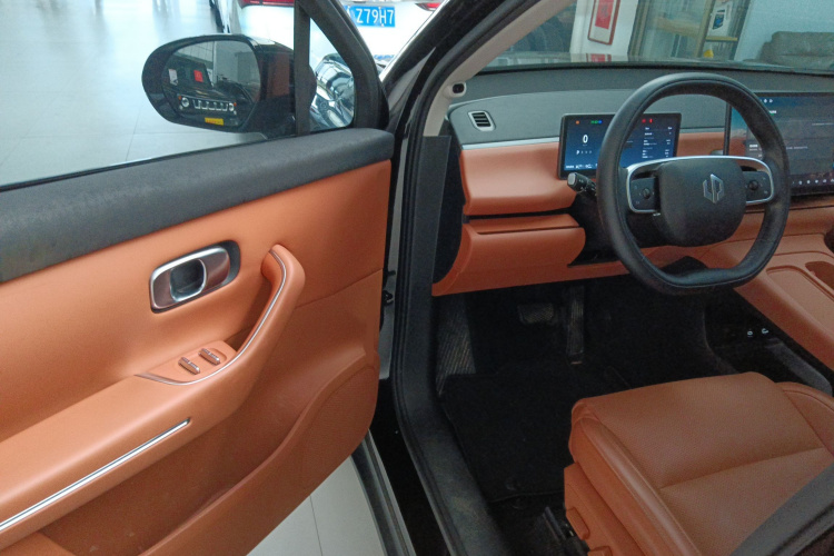 Leapmotor C16 2025 car image #16