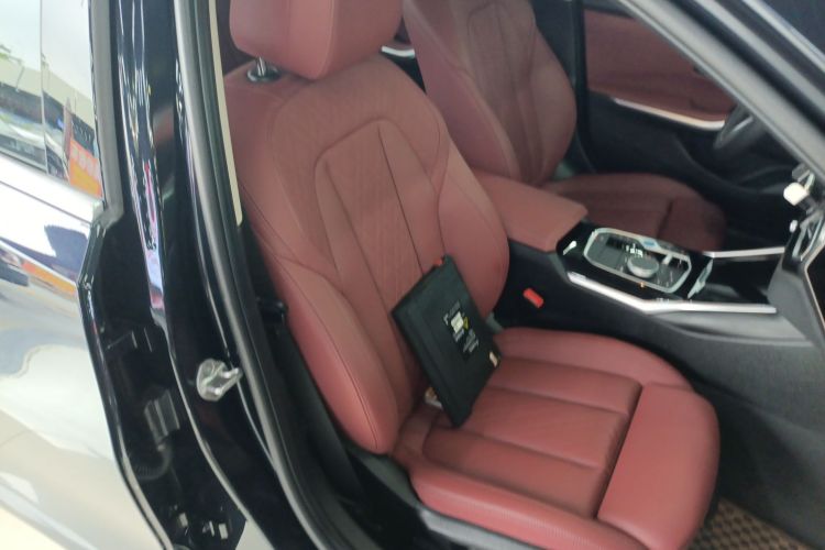 BMW i3 2024 imagem de carro #16