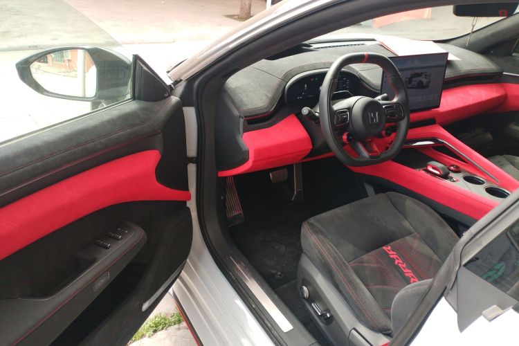 极氪 极氪001 FR 2023 汽车图片 #16