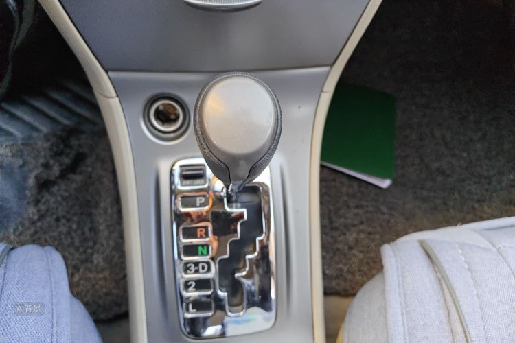 Toyota Corolla (Classic) 2014 car image #16