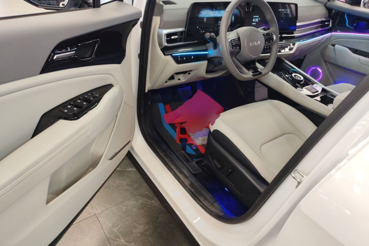 起亚 狮铂拓界 2024 汽车图片 #16