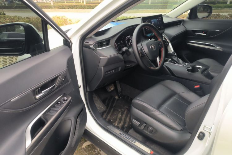 Toyota Harrier 2023 immagine di auto #16