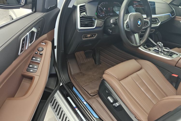 BMW X5 (Imported) 2021 car image #16