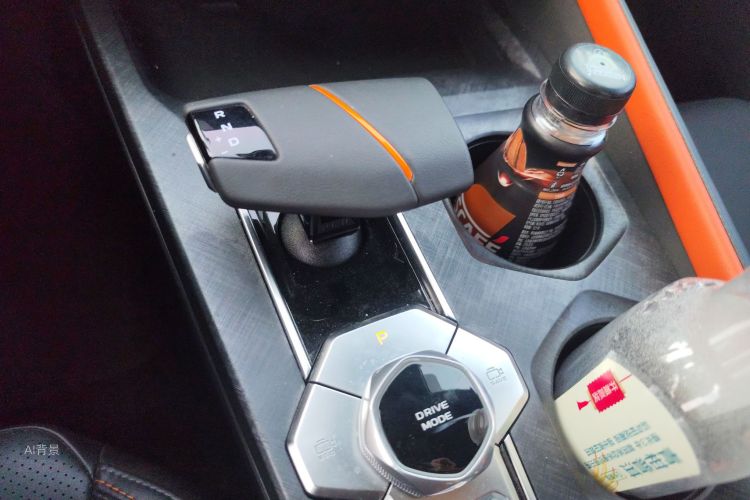 Changan UNI-V iDD 2023 imagem de carro #16