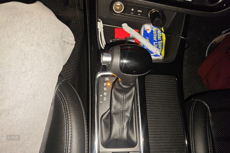 起亚 起亚K4 2015 汽车图片 #16