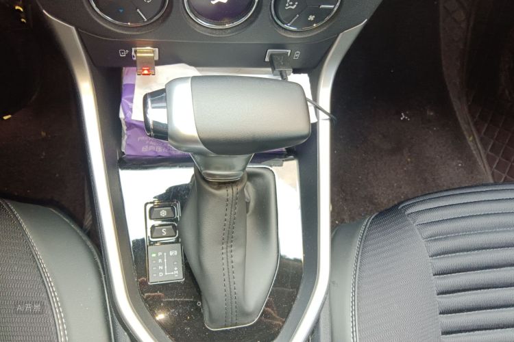 Citroen C3-XR 2023 car image #16