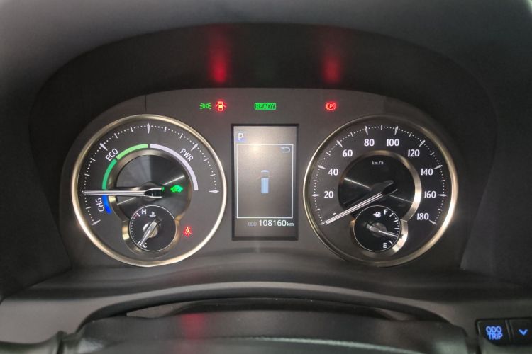 Toyota Alphard 2022 car image #16