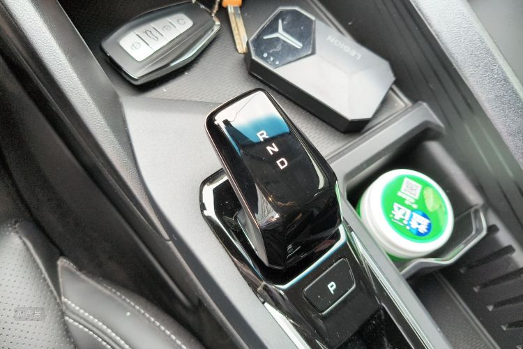 GEELY Binray 2024 #16 GEELY Binray 2024 car image #16