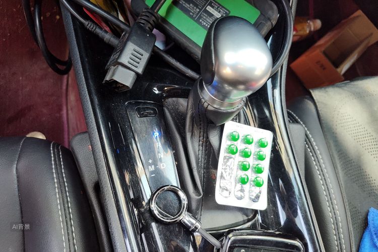 Toyota C-HR 2019 immagine di auto #16