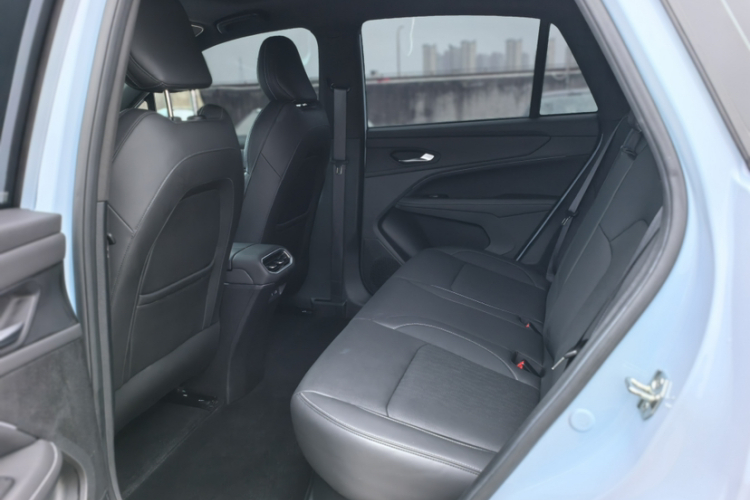 睿蓝汽车 睿蓝7 2025 汽车图片 #16