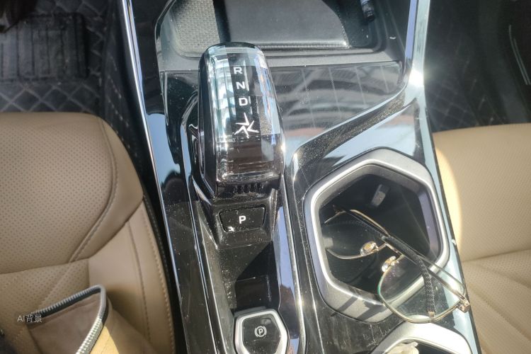 GEELY Boyue L 2023 car image #16