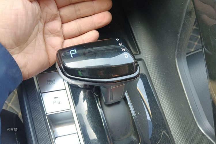 Hyundai Elantra 2022 car image #16