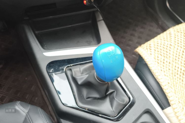 Soueast DX5 2021 car image #16