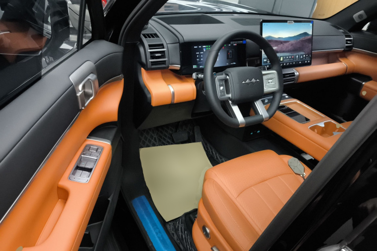 FangChengBao Tiger 7 2025 immagine di auto #16