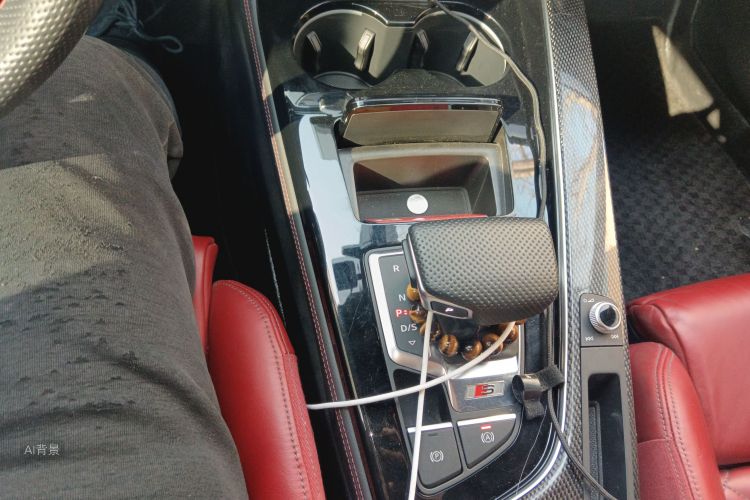 Audi S4 2023 image de voiture #16