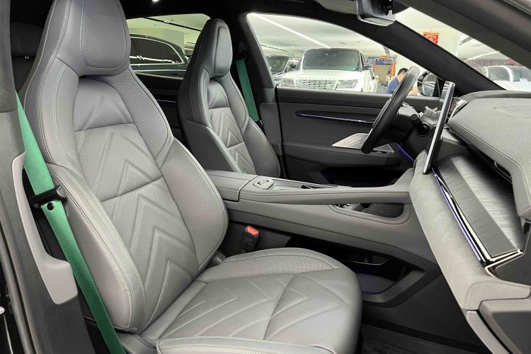 极氪 极氪001 2023 汽车图片 #16